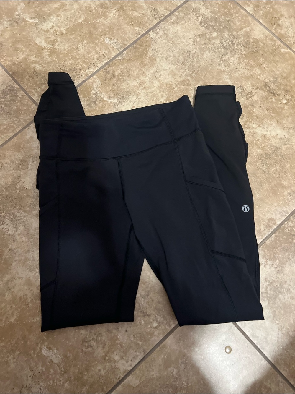 lululemon athletica Black High-Rise Performance leggings with Side Pocket